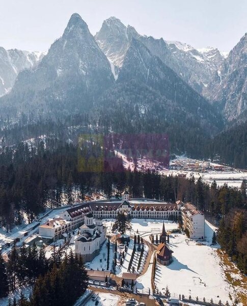 Vila de vanzare in Busteni - Zona semicentrala