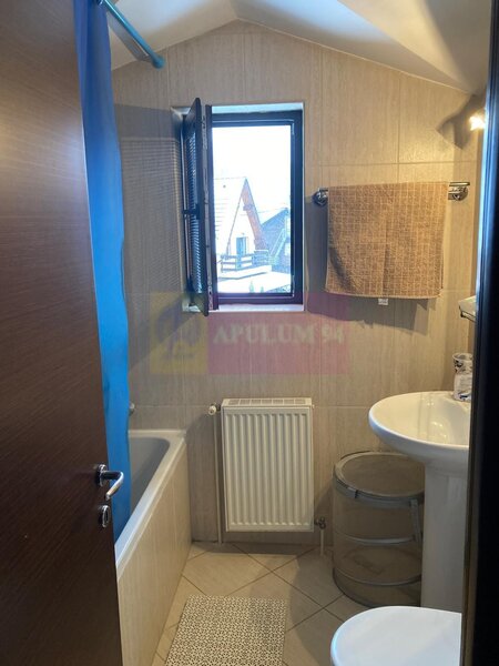 Vila de vanzare in Busteni - Zona semicentrala